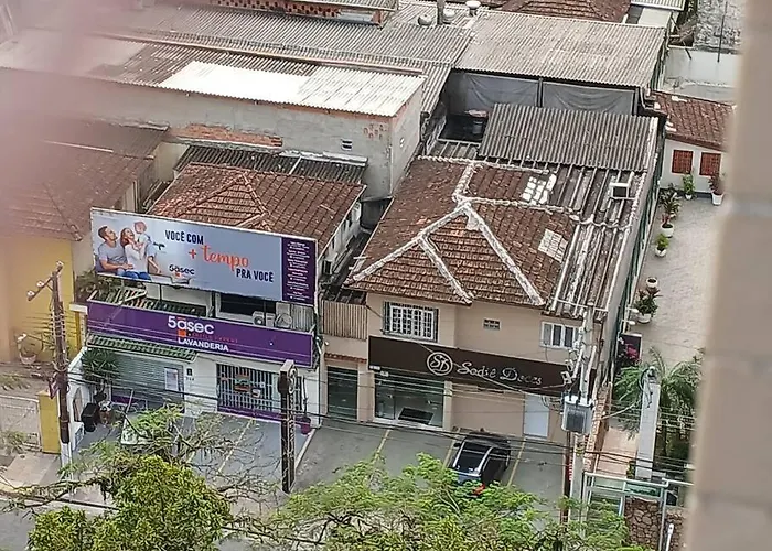 Apartamento Praia Das Pitangueiras - Condominio Golden Tower